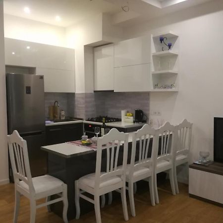 Ikas Apartment Tbilisi Eksteriør bilde