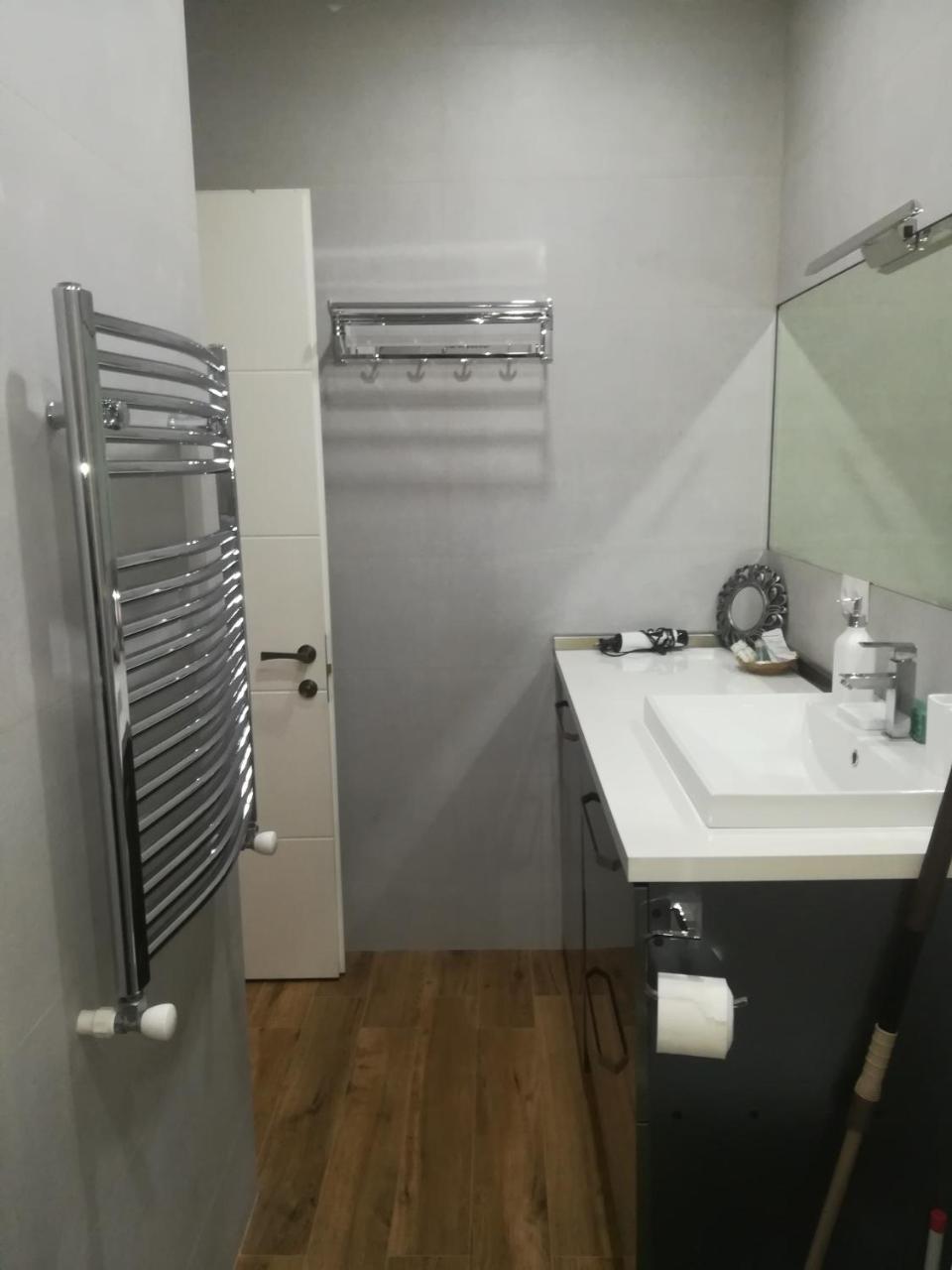 Ikas Apartment Tbilisi Eksteriør bilde