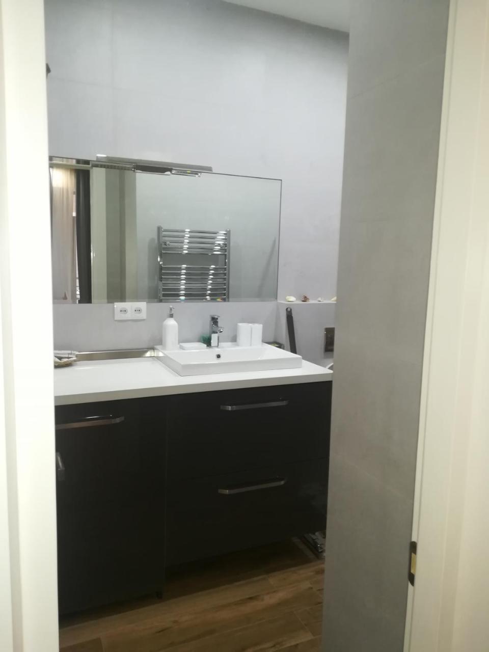 Ikas Apartment Tbilisi Eksteriør bilde